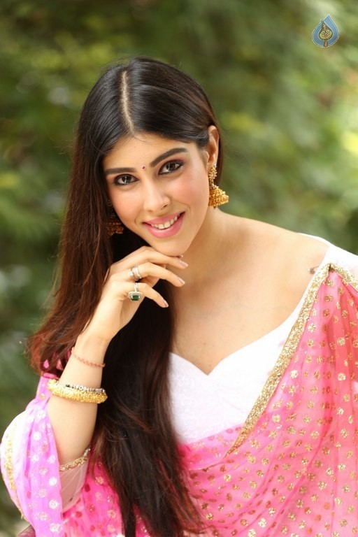 Aditi Singh New Photos - 4 / 32 photos