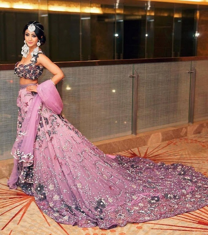 Aindrita Ray New Photos - 5 / 21 photos