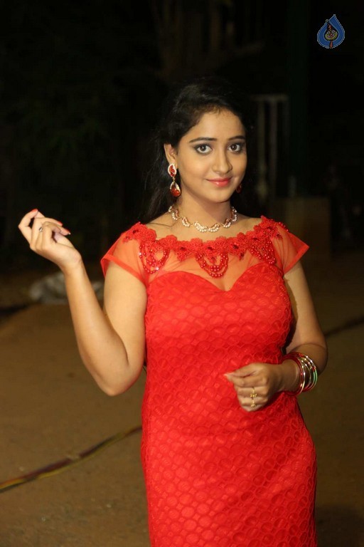 Aishwarya Addala Photos - 18 / 40 photos