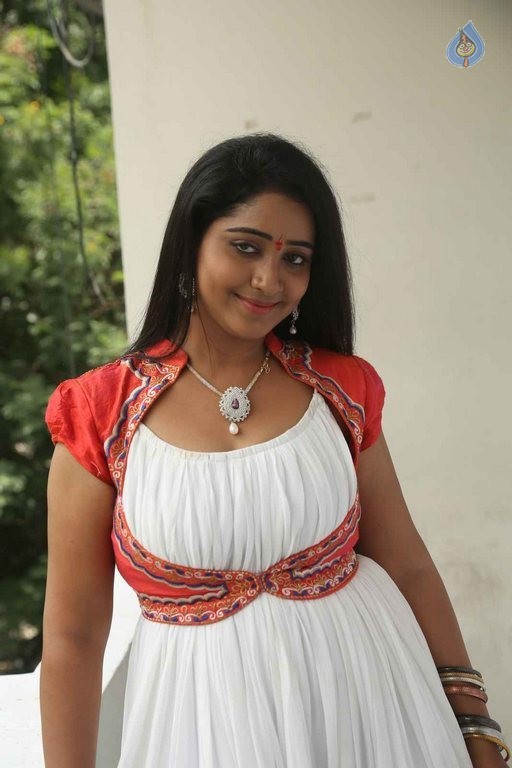 Aishwarya Latest Photos - 4 / 38 photos