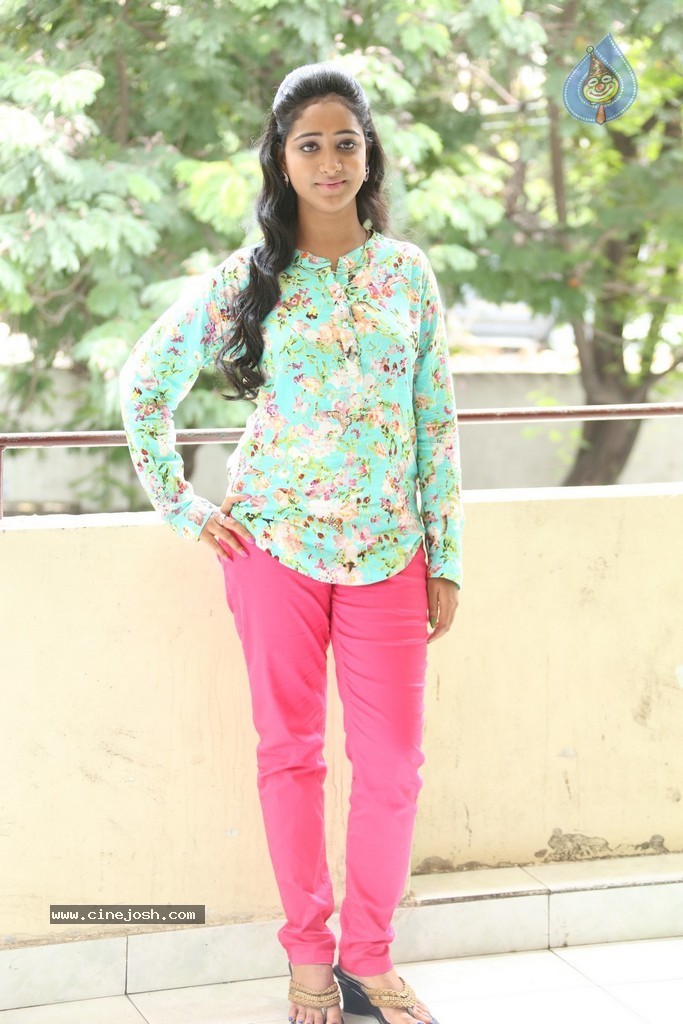 Aishwarya Latest Stills - 52 / 84 photos