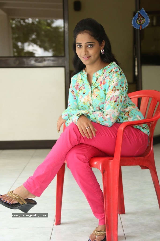 Aishwarya Latest Stills - 72 / 84 photos