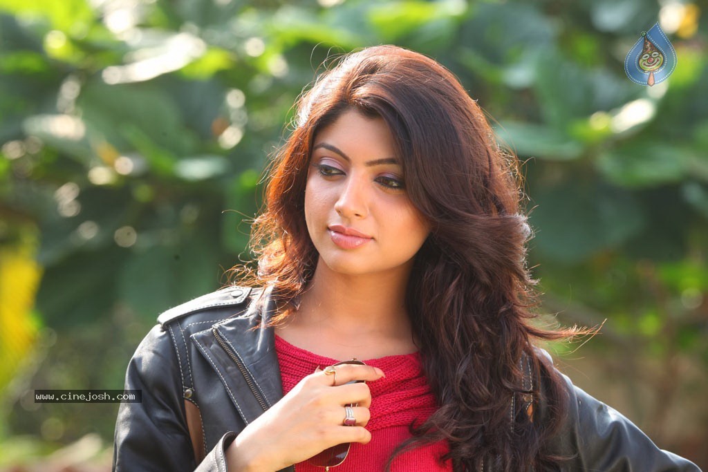 Akanksha Puri New Stills - 43 / 52 photos