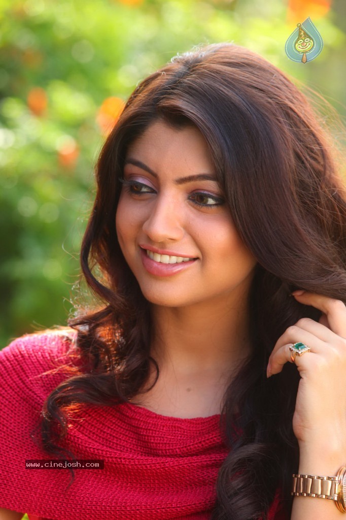 Akanksha Puri New Stills - 49 / 52 photos