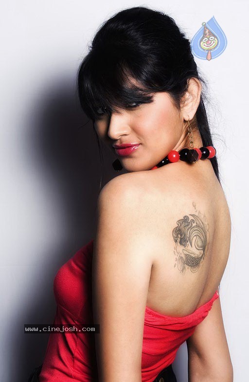 Akhila Kishore Hot Stills - 18 / 18 photos