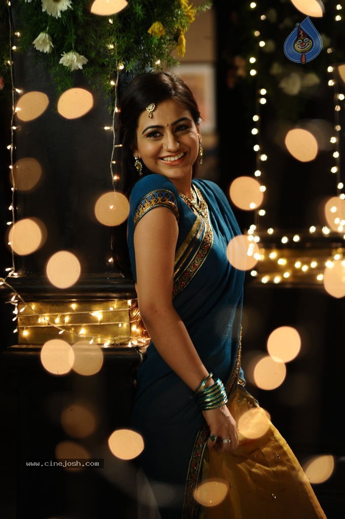 Aksha Latest Gallery - 6 / 42 photos