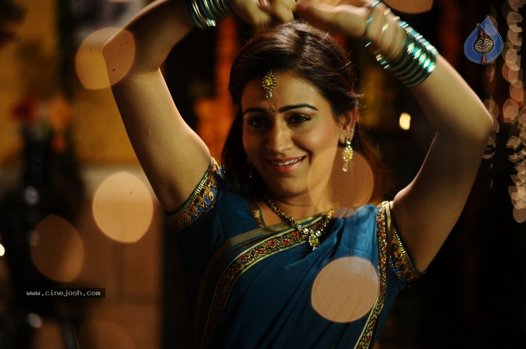 Aksha Latest Gallery - 9 / 42 photos