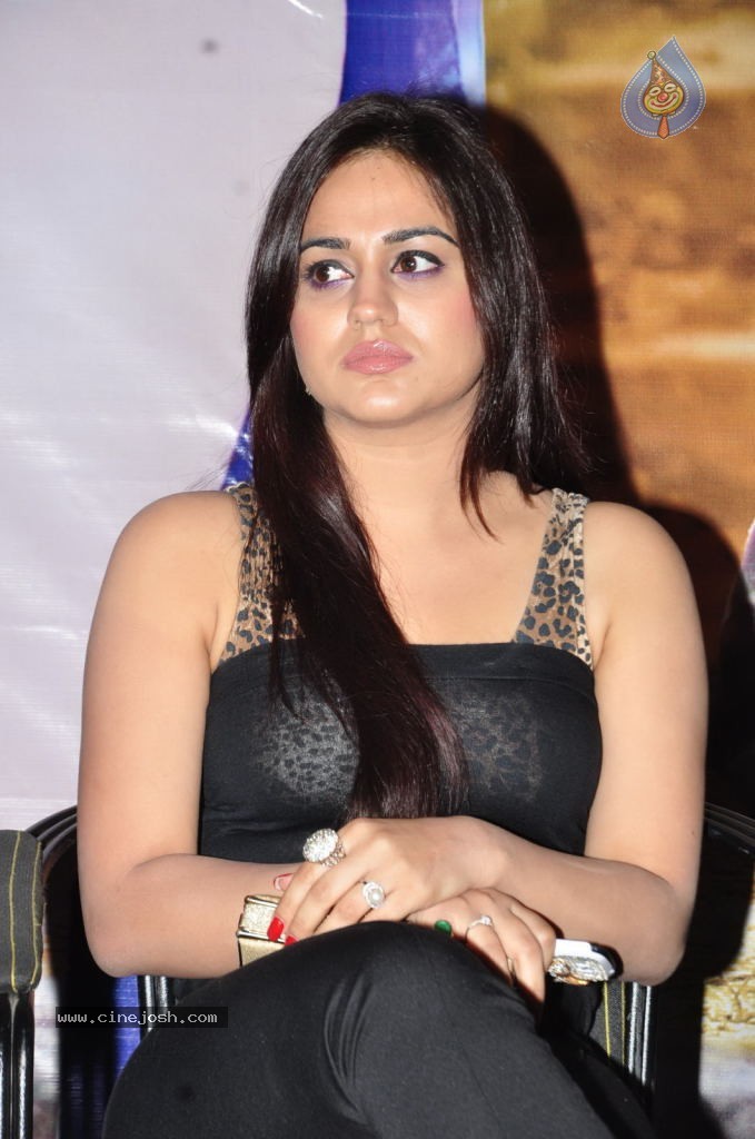 Aksha Latest Photos - 1 / 58 photos