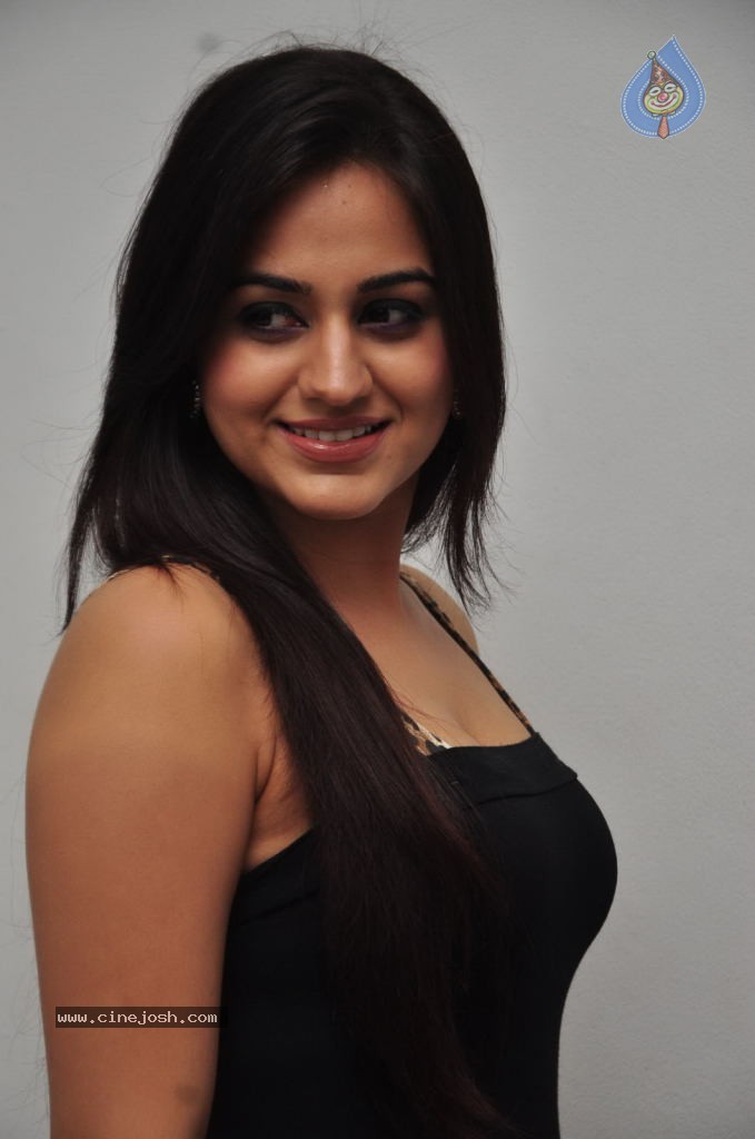 Aksha Latest Photos - 57 / 58 photos