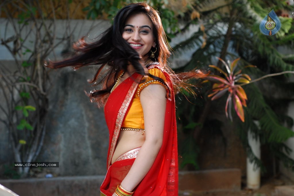 Aksha New Gallery - 8 / 42 photos