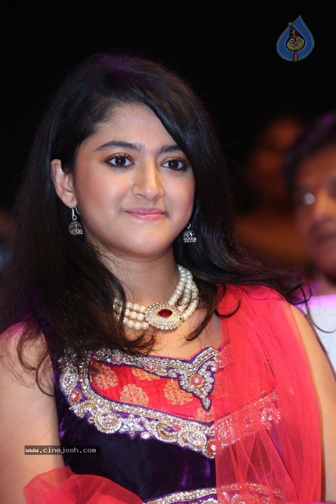 Akshara Stills - 12 / 40 photos