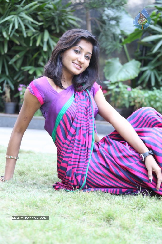 Akshaya Hot Photos - 51 / 143 photos