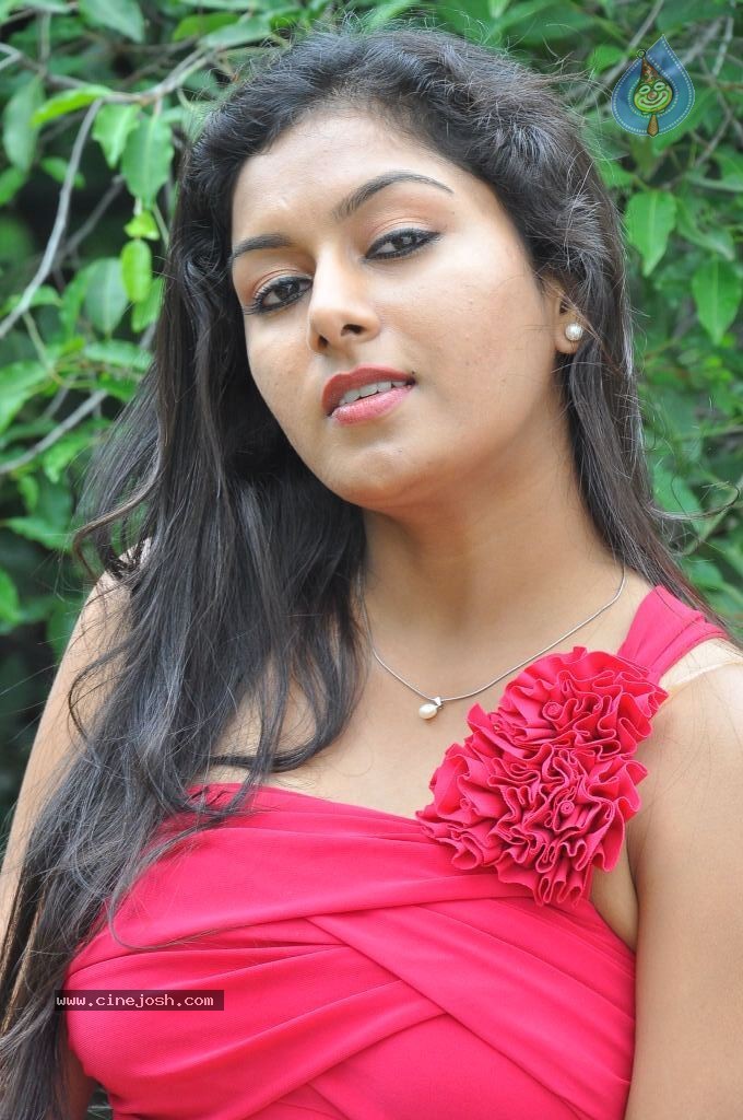 Akshitha Stills - 76 / 98 photos