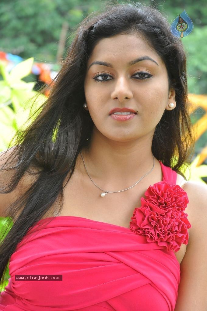 Akshitha Stills - 88 / 98 photos