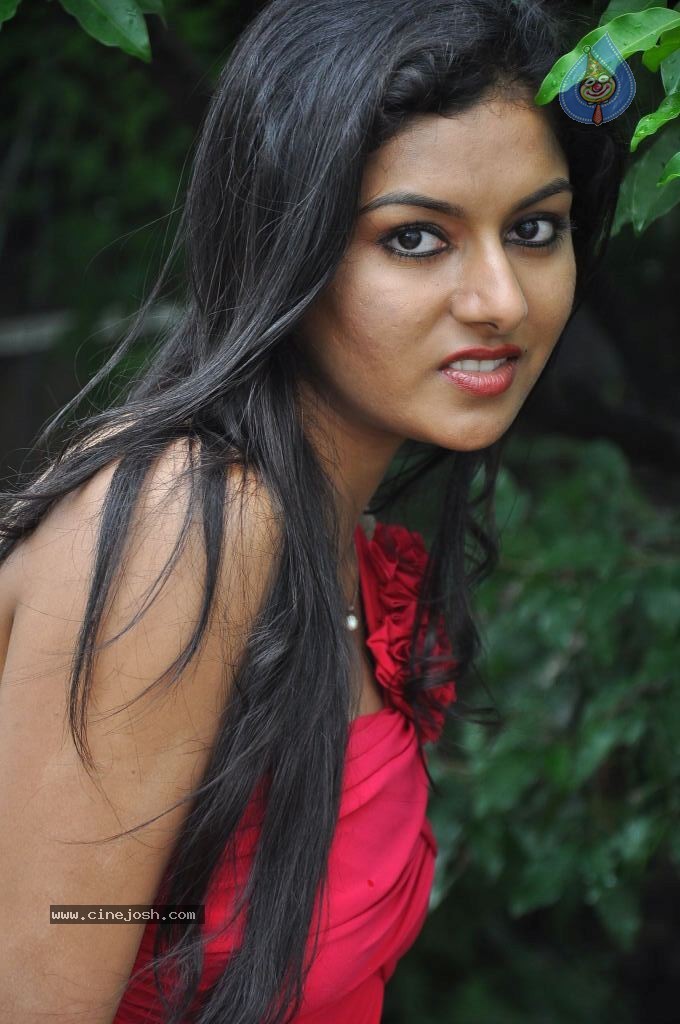 Akshitha Stills - 92 / 98 photos