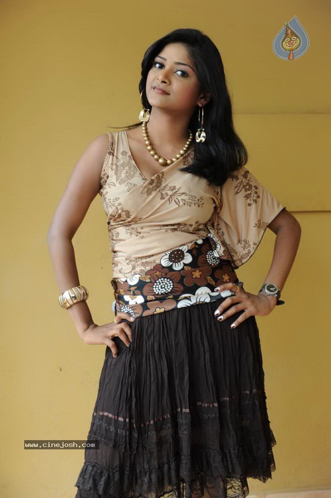 Alekheya Stills - 7 / 51 photos