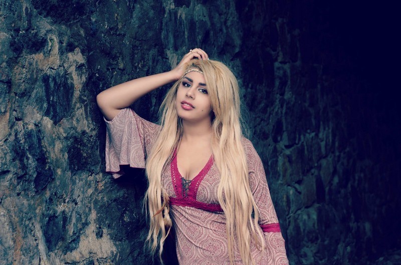 Alisha Farrer Hot Stills - 14 / 25 photos