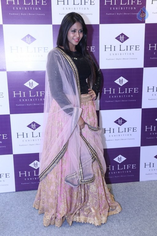 Aliya Shaikh Photos - 17 / 30 photos