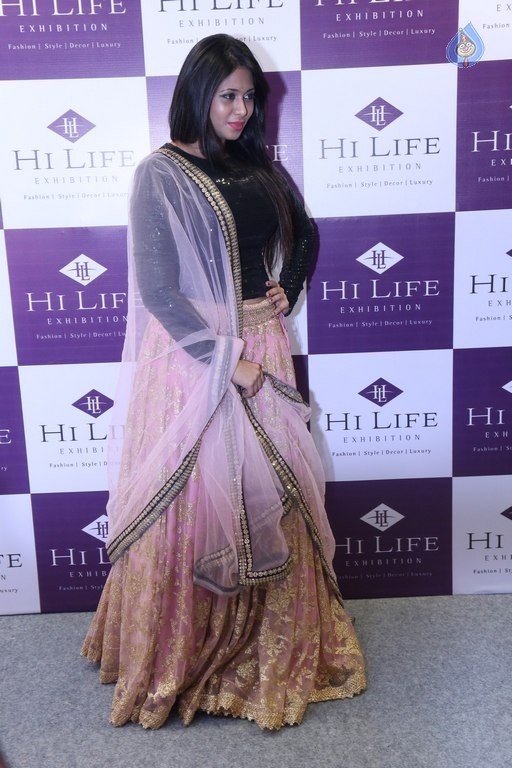 Aliya Shaikh Photos - 20 / 30 photos