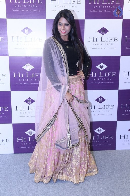 Aliya Shaikh Photos - 27 / 30 photos