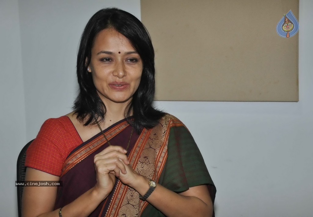 Amala Akkineni Stills - 2 / 64 photos