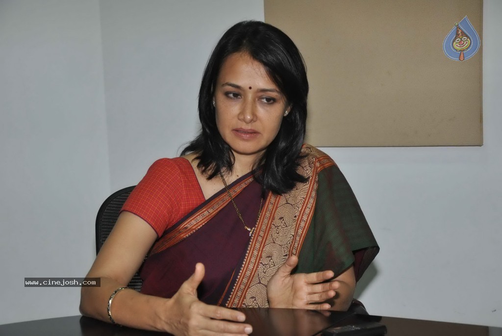 Amala Akkineni Stills - 19 / 64 photos