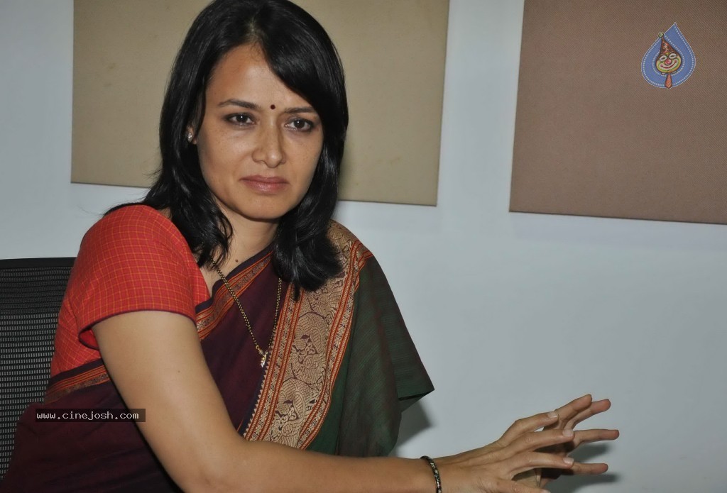 Amala Akkineni Stills - 47 / 64 photos