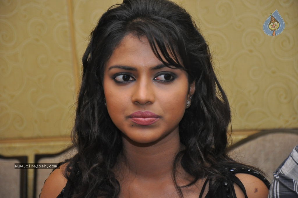 Amala Paul Latest Gallery - 11 / 25 photos