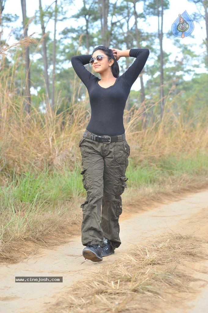 Amala Paul Latest Photos - 7 / 94 photos