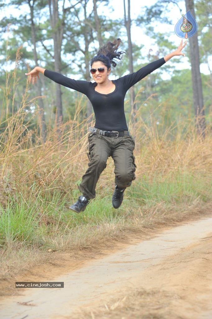 Amala Paul Latest Photos - 19 / 94 photos