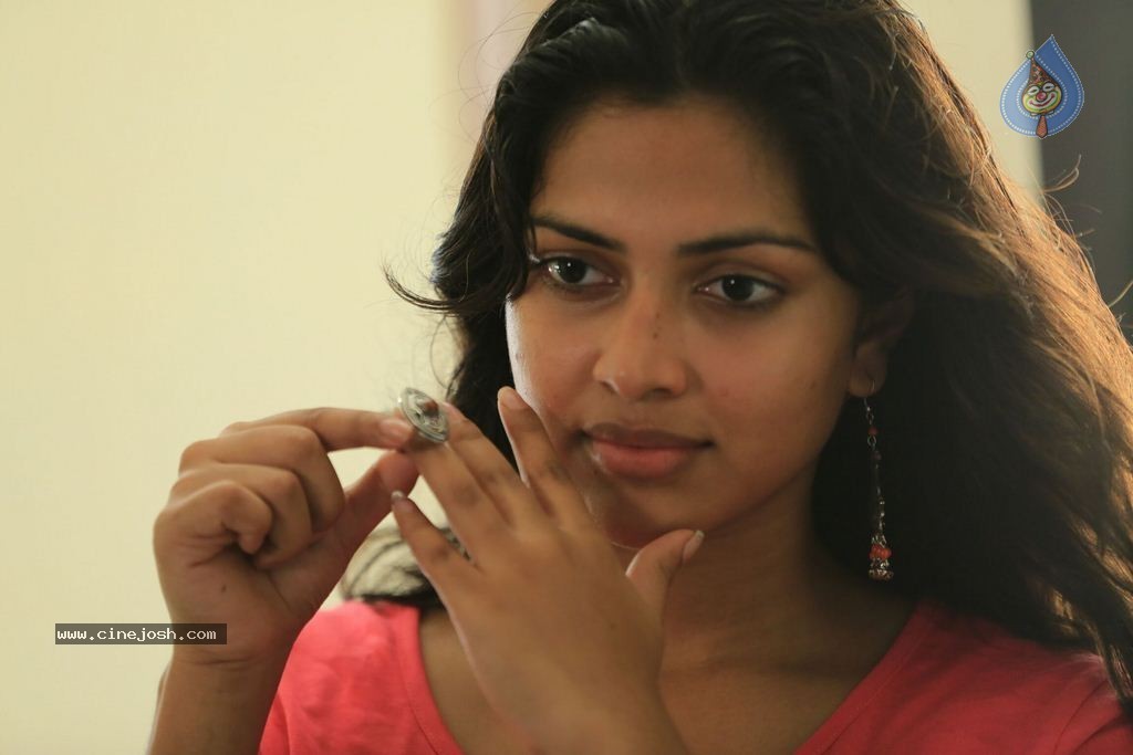 Amala Paul Latest Photos - 39 / 98 photos