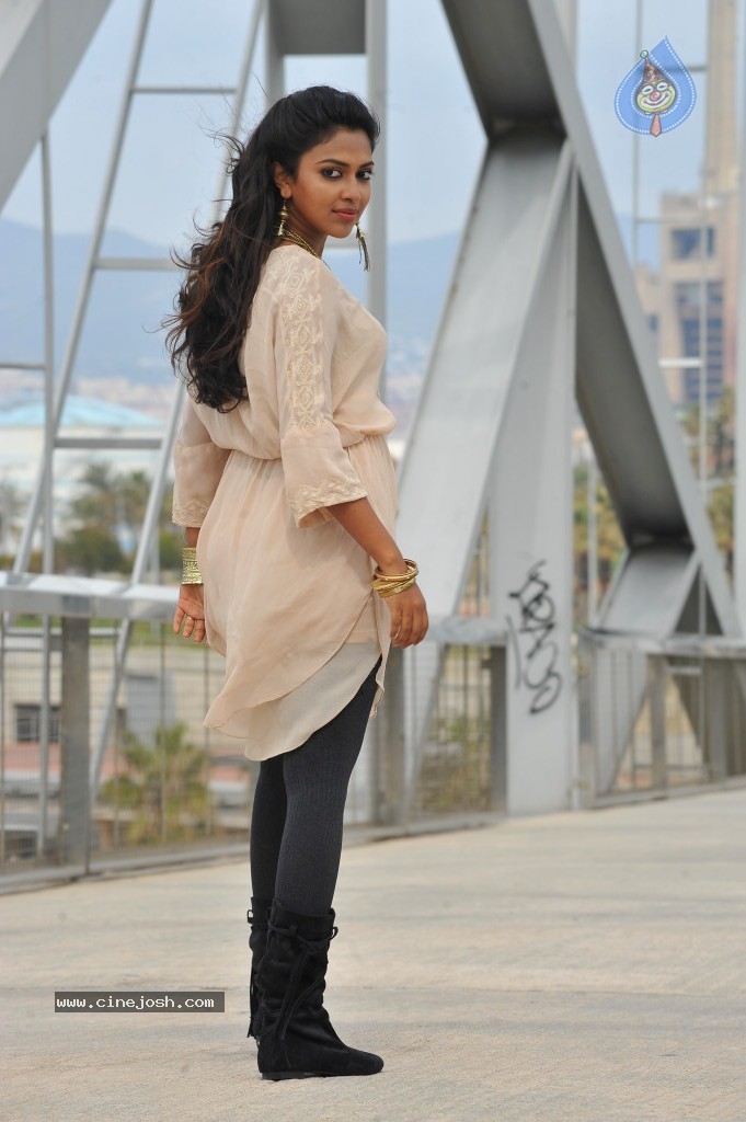 Amala Paul Latest Stills - 38 / 75 photos