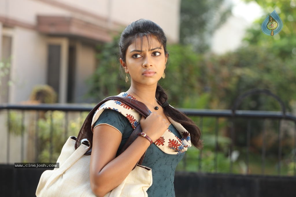 Amala Paul Latest Stills - 20 / 44 photos