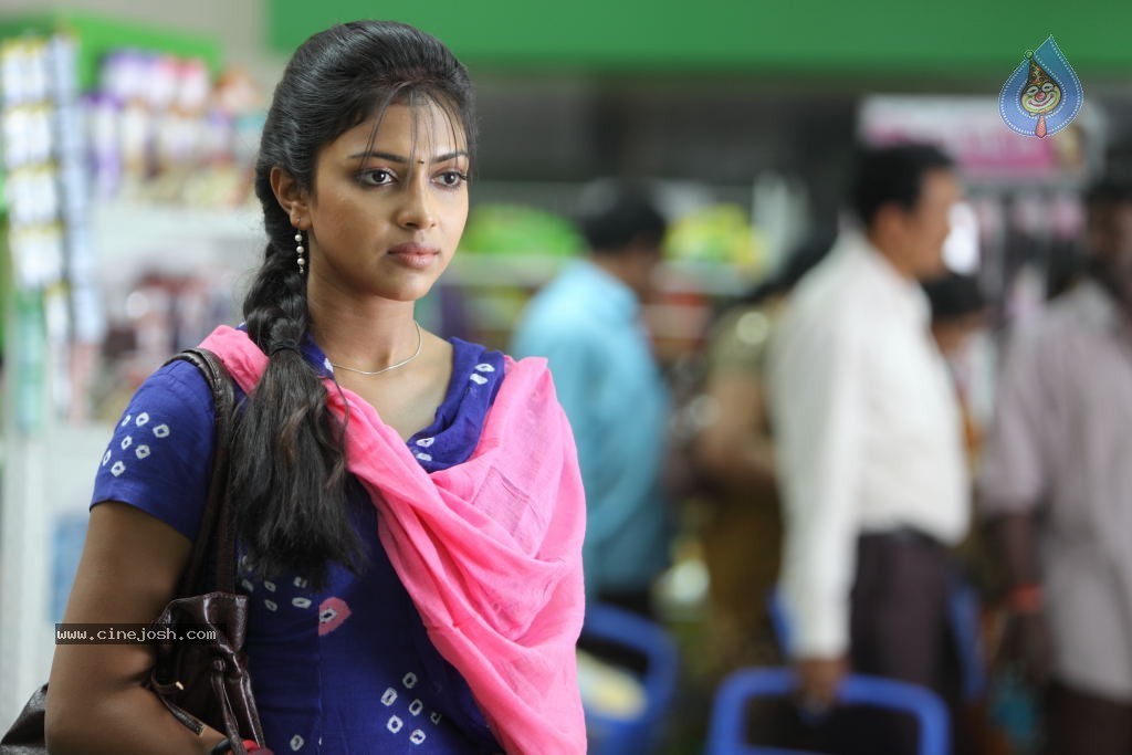 Amala Paul New Gallery - 39 / 58 photos