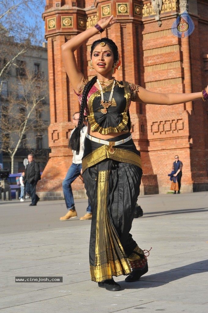 Amala Paul New Photos - 7 / 95 photos