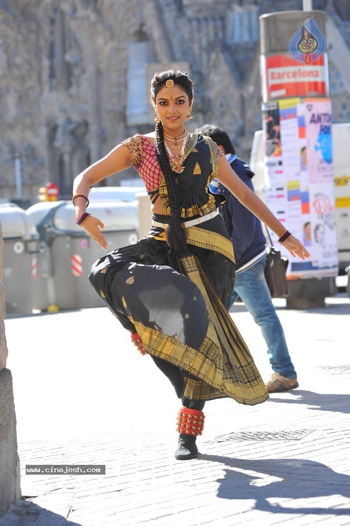 Amala Paul New Photos - 39 / 95 photos