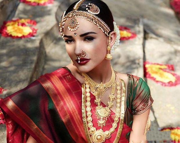 Amy Jackson Bridal Look Photos - 1 / 11 photos