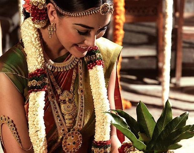 Amy Jackson Bridal Look Photos - 9 / 11 photos