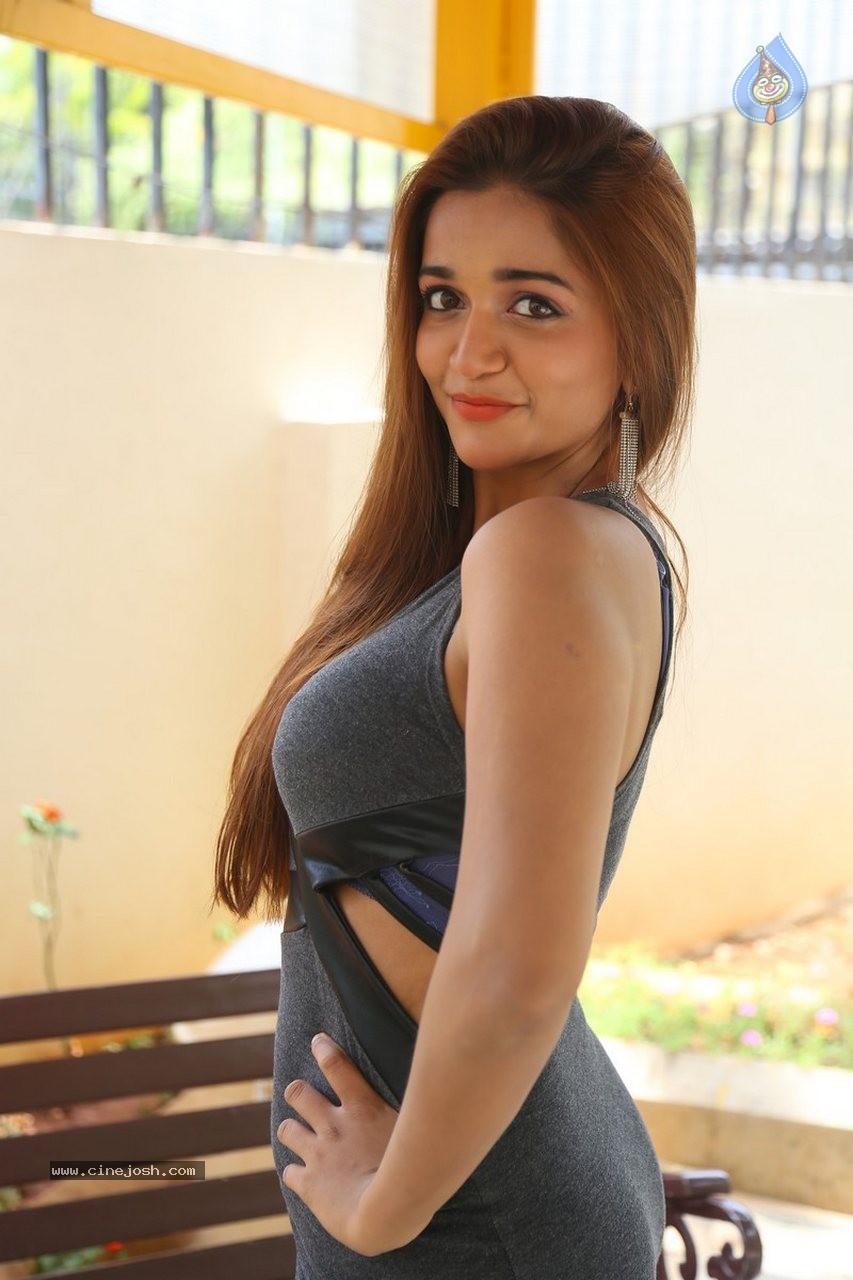 Anaika Soti New Photos - 64 / 90 photos