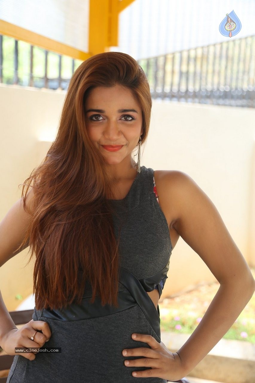 Anaika Soti New Photos - 67 / 90 photos