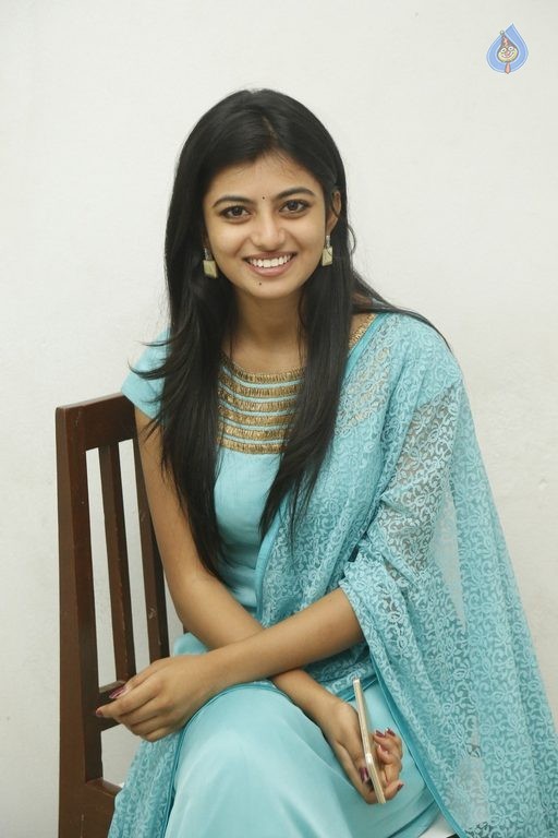 Anandhi Latest Photos - 9 / 38 photos