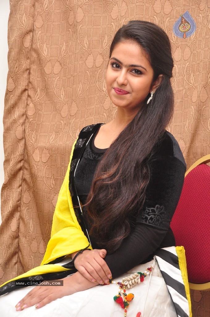 Avika New Pics - 42 / 64 photos