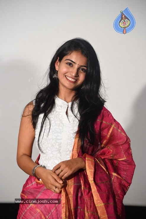 Ananya Nagalla Stills - 4 / 16 photos