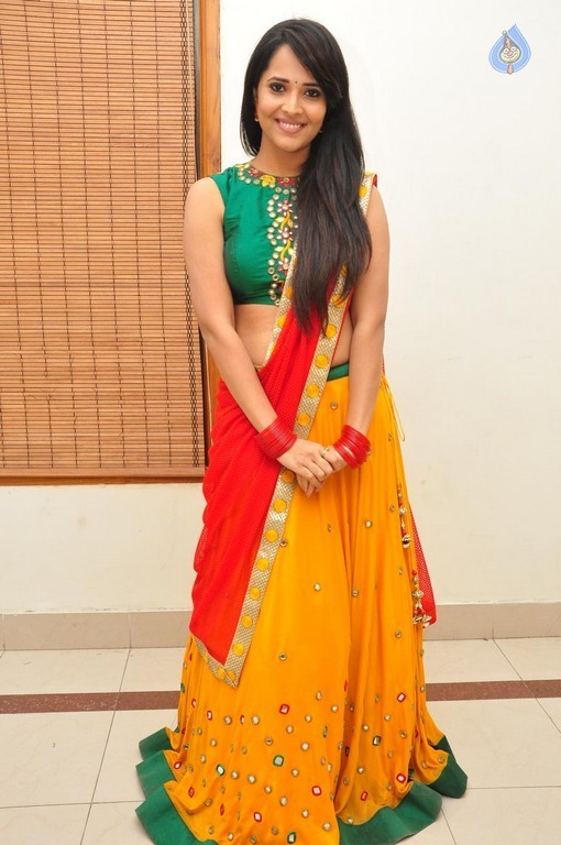 Anasuya Bharadwaj Photos - 5 / 29 photos