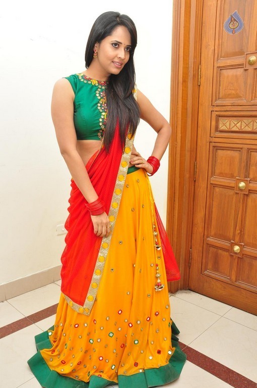 Anasuya Bharadwaj Photos - 27 / 29 photos