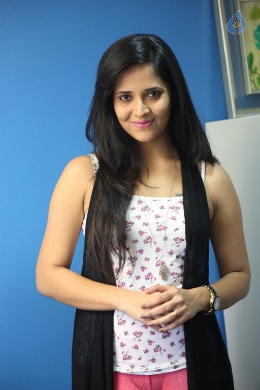 Anasuya Latest Photos - 32 / 40 photos