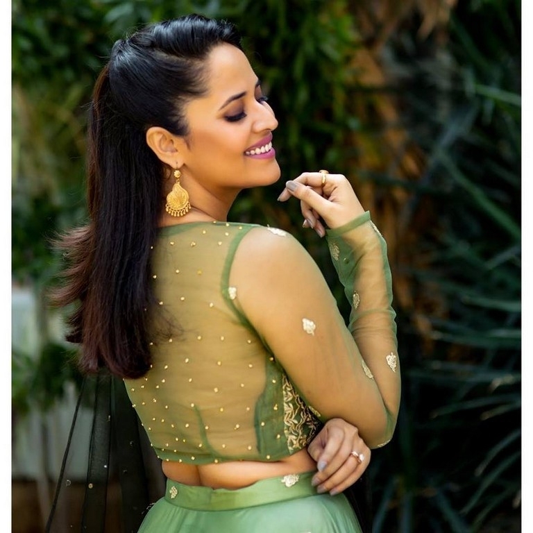 Anasuya Latest Pics - 4 / 5 photos