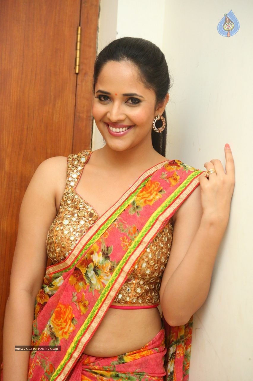 Anasuya Latest Pics - 7 / 100 photos