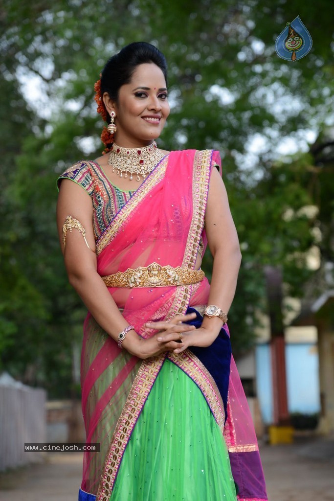 Anasuya Latest Stills - 39 / 57 photos