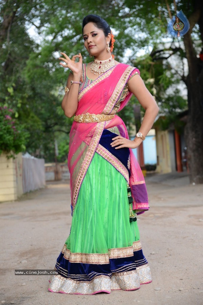 Anasuya Latest Stills - 42 / 57 photos